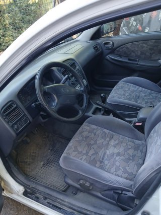 Toyota Avensis 1998