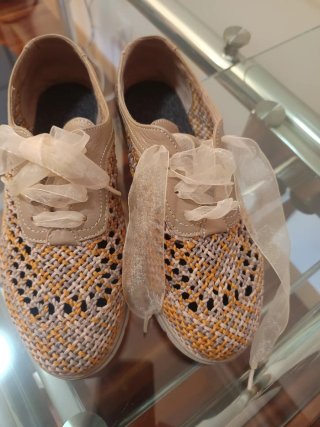 Zapatos de cuero, trenzado, hilo fuertes