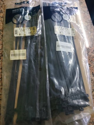 Bridas Nylon 7,6x370mm - 2 Bolsas (200 Unidades)