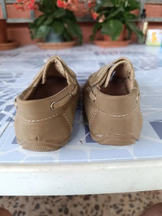 Náuticos niño marrón
