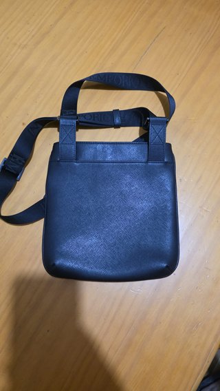 Bandolera Emporio Armani original negra – impecabl