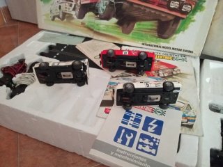 Scalextric RC-19  y RC-40 y mil lagos.