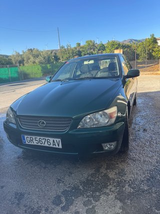 Lexus IS 2003