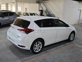 Toyota Auris 1.8 140H Hybrid Active