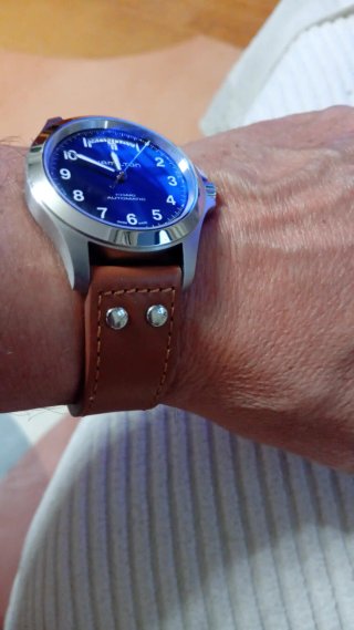 Reloj Hamilton Khaki Field King Automático Daydate