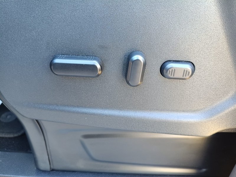 Ford Transit Custom 2020, foto 11