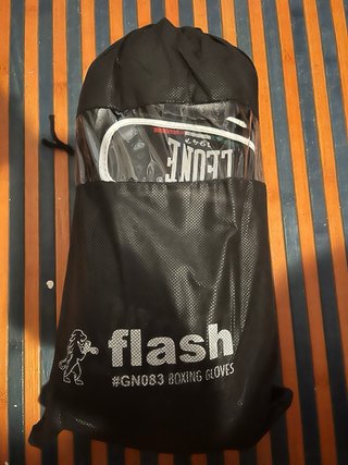 Guantes Boxeo Flash 16 oz Negros