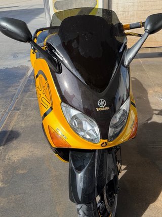 Yamaha TMAX