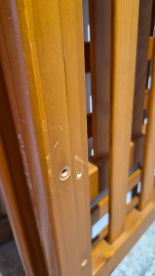 Cuna de madera para bebé