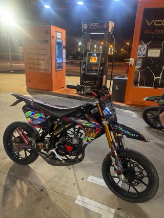 Rieju MRT Pro 49cc Supermotard 2023