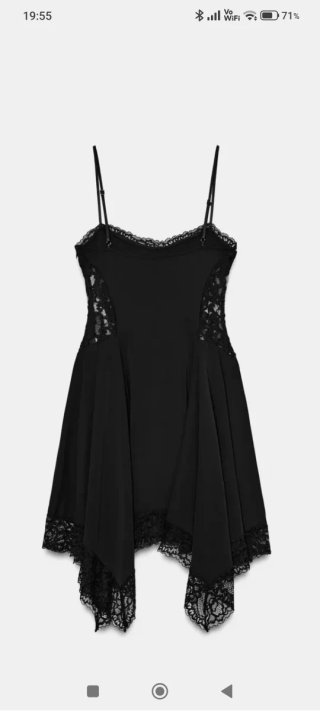 Vestido corto Zara encaje negro