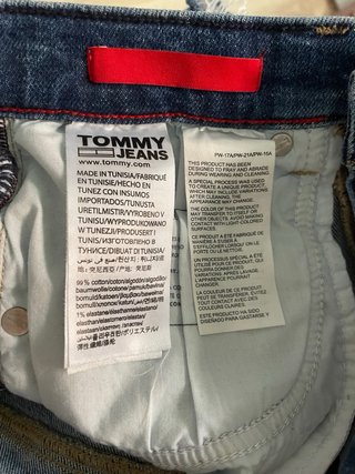 Shorts vaqueros Tommy Jeans T.28