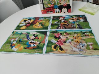 Puzzle Mickey Mouse y Amigos Trefl 4 en 1