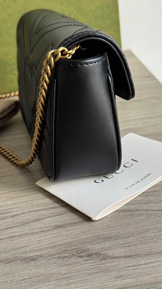 Bolso original Gucci Marmont Super Mini Matelassé