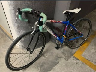 Bicicleta de carretera Decathlon infantil