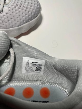 Nike Mind 002 Gris