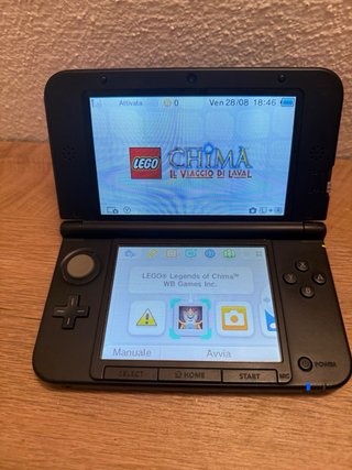 Nintendo 3DS XL Blu + Caricatore + SD 4GB