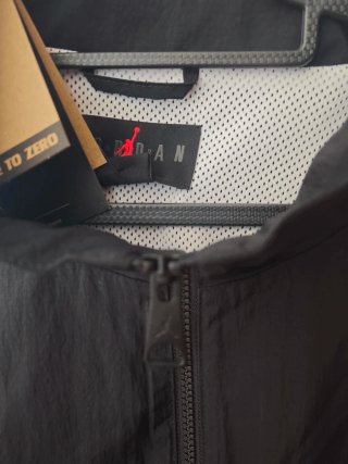 Chaqueta Jordan nueva
