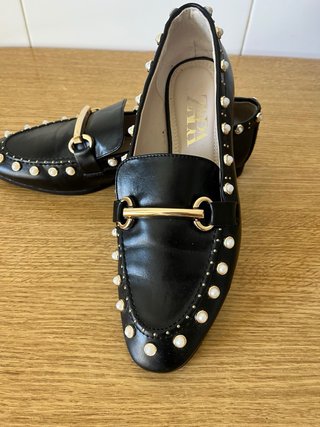 Zapatos Zara Negros con Detalles