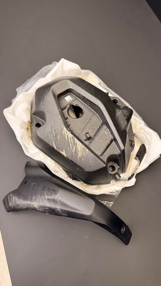 Tapa culata BMW GS1300 Izq
