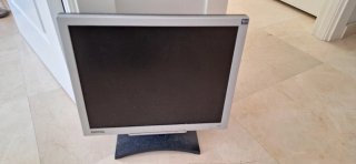 Monitor Benq Q9T4 Plata/Negro 19 pulgadas