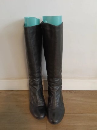 Botas de piel Yokono negras