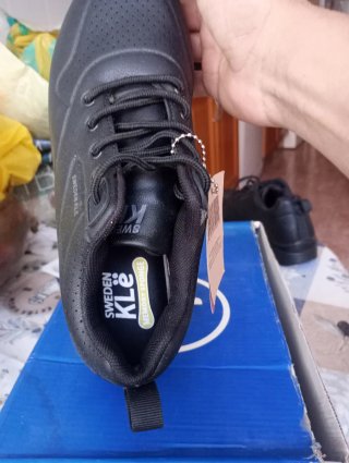 Zapatillas SWEDEN KLe C-negro T-39