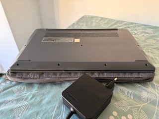 Lenovo IdeaPad 3 Ryzen 7 16GB 512GB