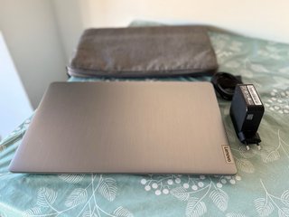 Lenovo IdeaPad 3 Ryzen 7 16GB 512GB