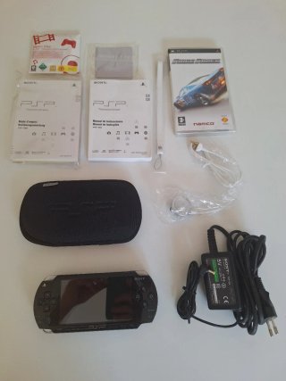 Pacchetto Value Sony PSP Nero (COME NUOVO)