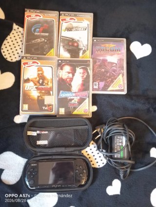 PSP 3004 Negra con juegos