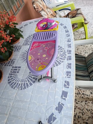 Set de planchado infantil con accesorios