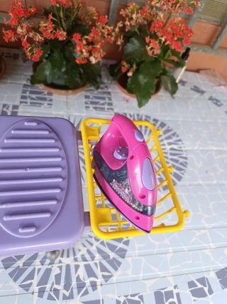 Set de planchado infantil con accesorios