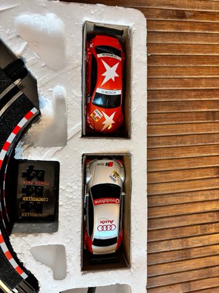 Scalextric Compact 1:43 Extreme Raiders
