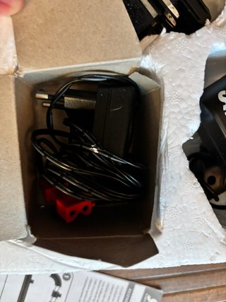 Scalextric Compact 1:43 Extreme Raiders