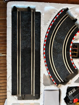 Scalextric Compact 1:43 Extreme Raiders