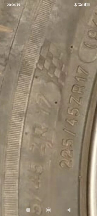 Neumáticos Michelin 225/45ZR17