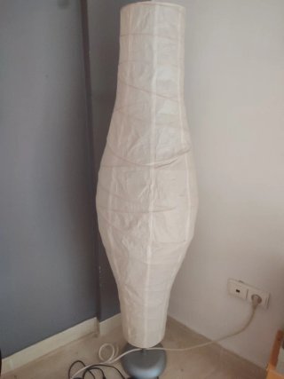 Lámpara de pie moderna