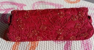 Bolso de fiesta Tintoretto rojo con pedrería