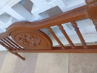 Cabecero de madera con pie de cama
