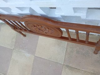 Cabecero de madera con pie de cama