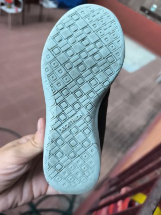 Zapatillas fútbol niño negras 27