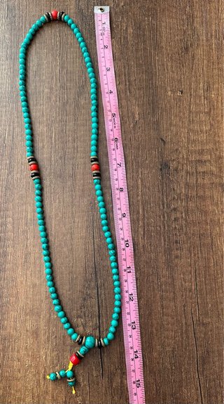 Mala tibetano de howlita – estilo turquesa