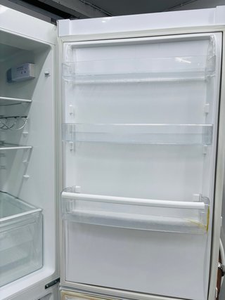 Nevera Ikea blanca 2 puertas