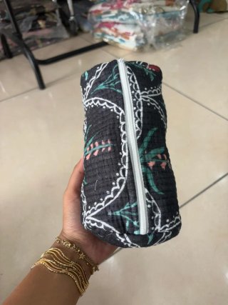 Estuche estampado floral
