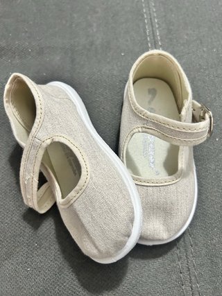 Merceditas lona beige bebé/niña