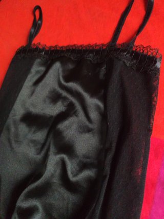 Conjunto Falda y Top Negro Bordado Nuevo sin estre