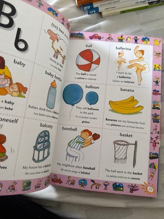 MI PRIMER DICCIONARIO BILINGUE ILUSTRADO INGLES