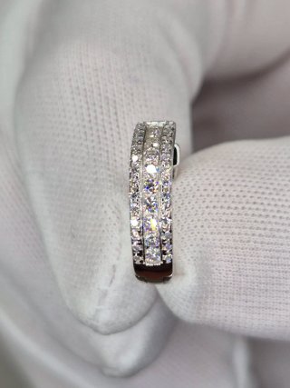 Anillo con Moissanitas Corte Brillante y Baguette