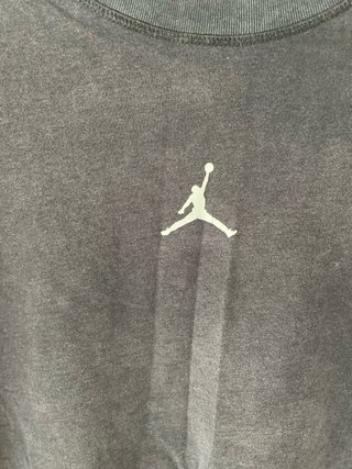 Camiseta Jordan desgastada